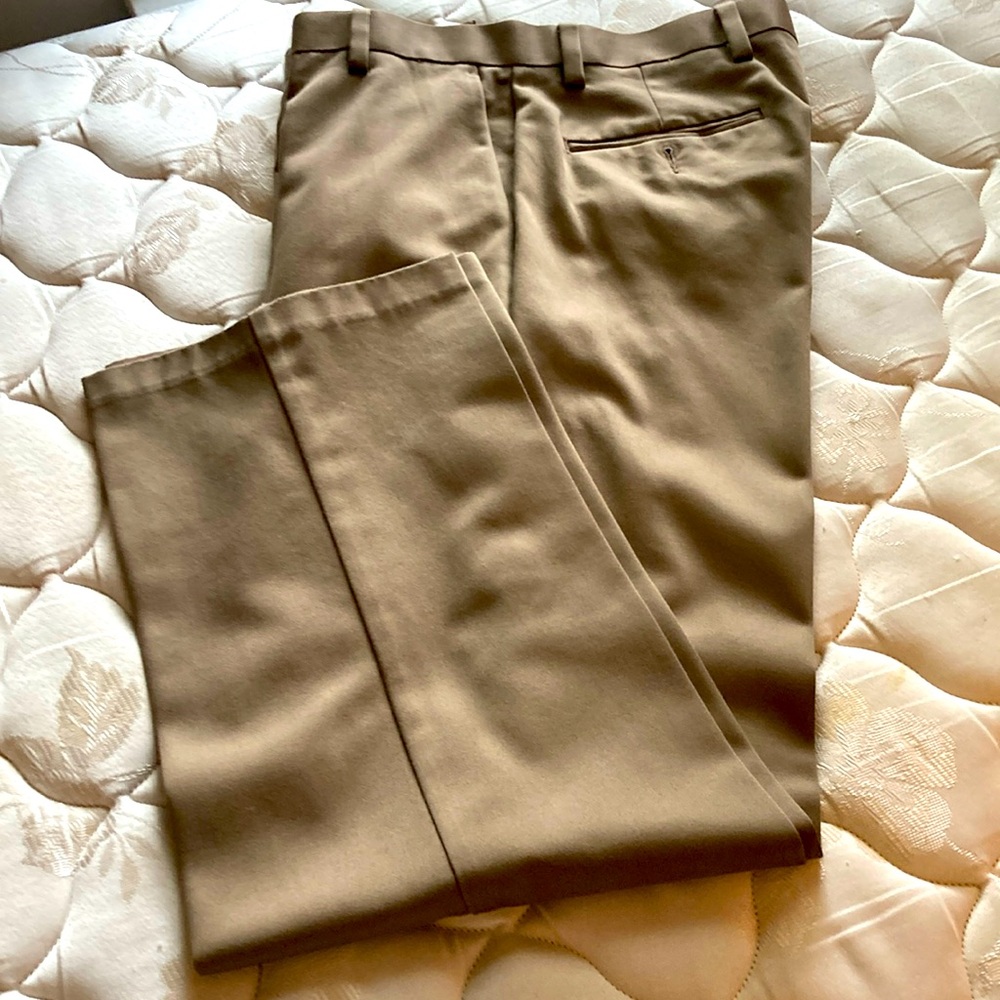 Dockers Men’s Casual Pants | Size 32 x 30